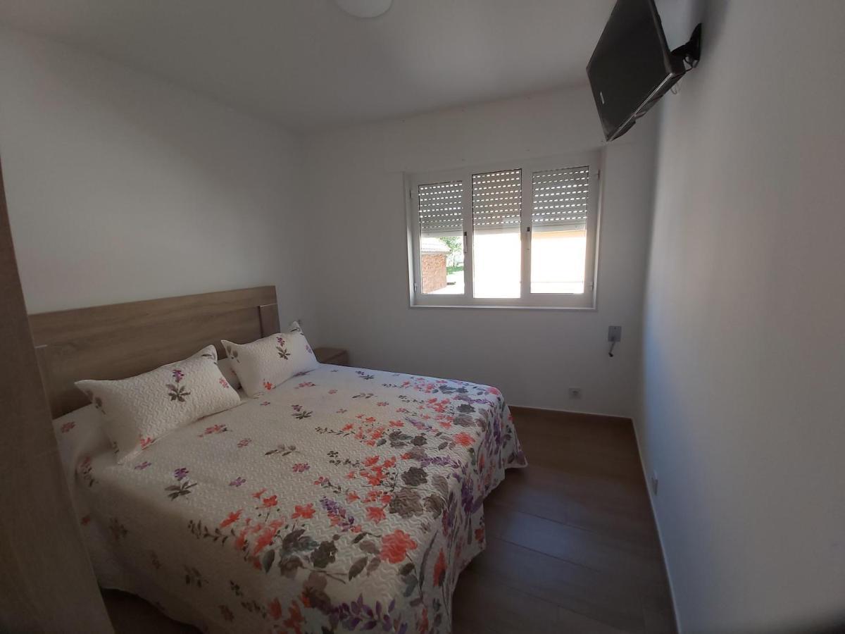 Apartamentos Olimpo Celta-Apart Adriana O Pindo Eksteriør billede
